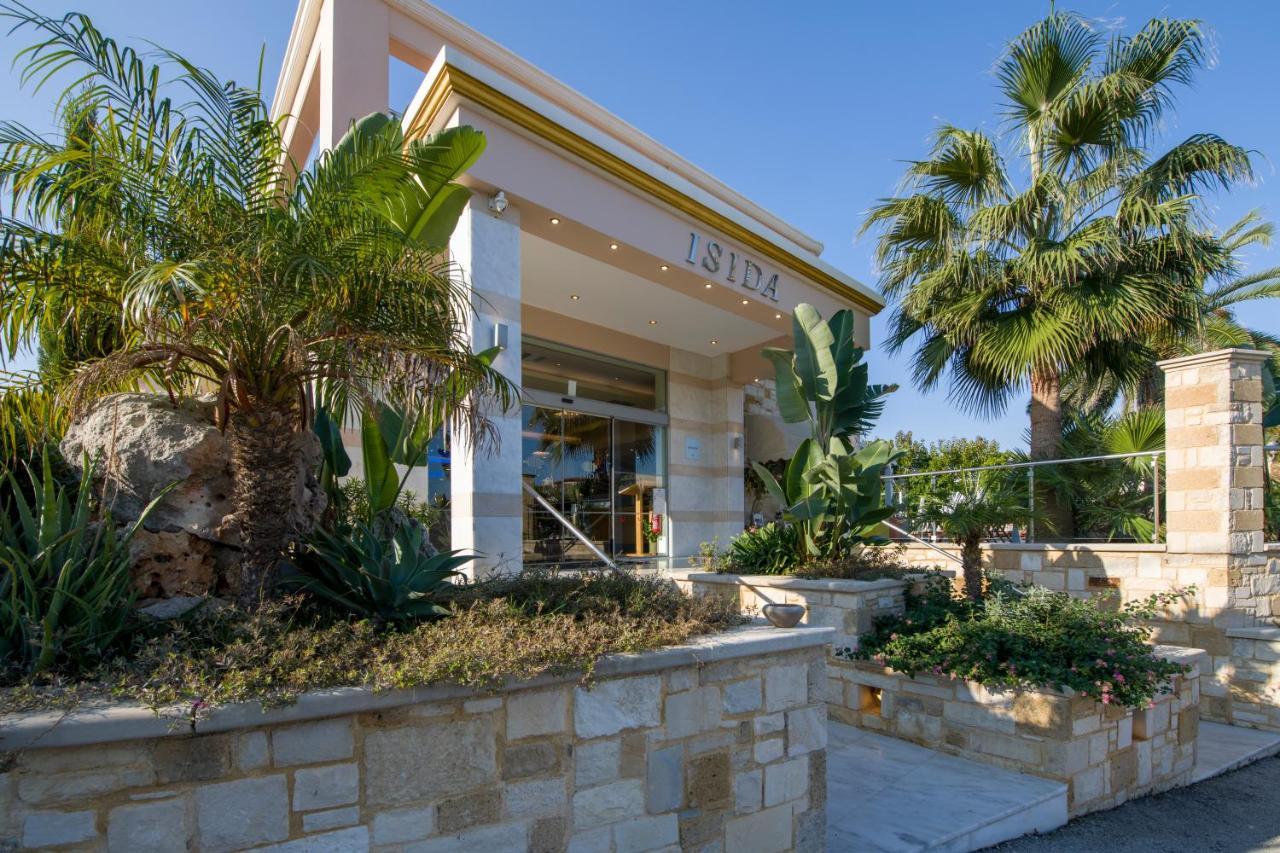 Isida Hotel Agia Marina Bagian luar foto
