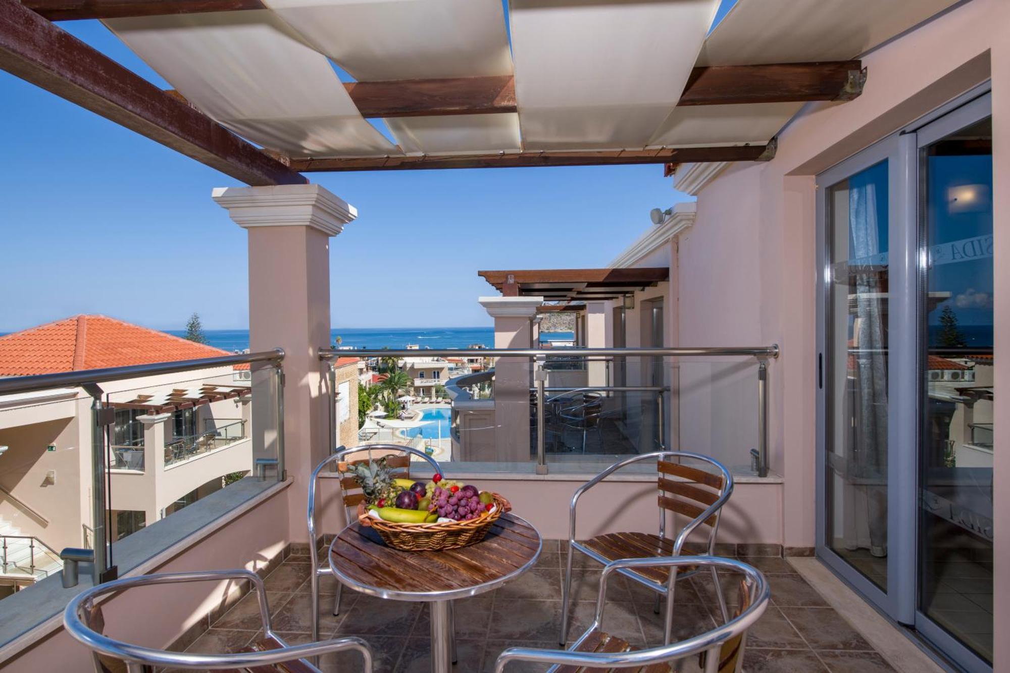 Isida Hotel Agia Marina Ruang foto