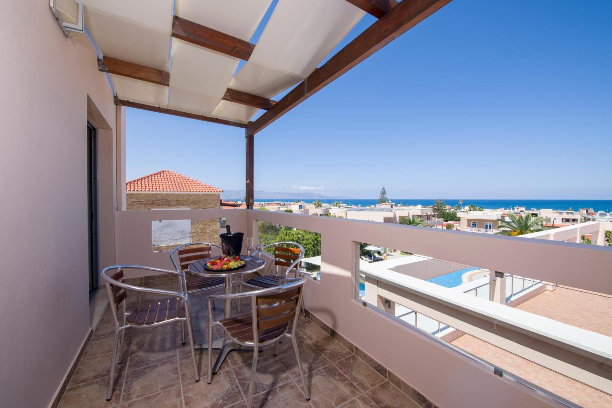 Isida Hotel Agia Marina Ruang foto